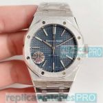 Copy Audermars Piguet Royal Oak Blue Dial Watch 15400_th.jpg